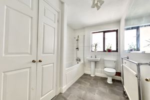 Photo 22- click for photo gallery